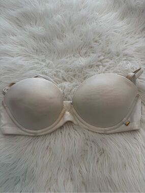 Victoria's Secret Cream Convertible Push-Up Bra